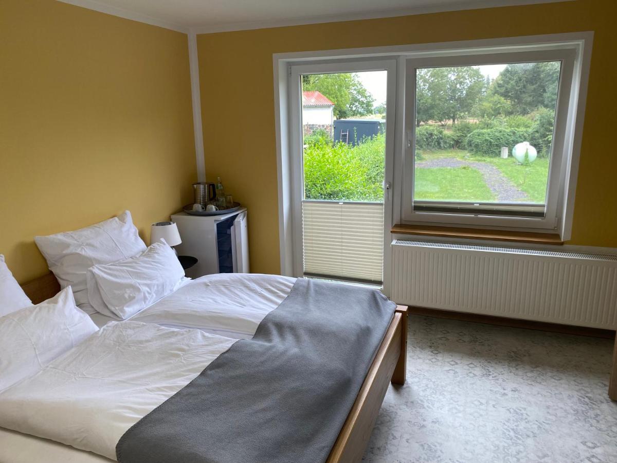 Vorsicht Hotel Deyelsdorf エクステリア 写真
