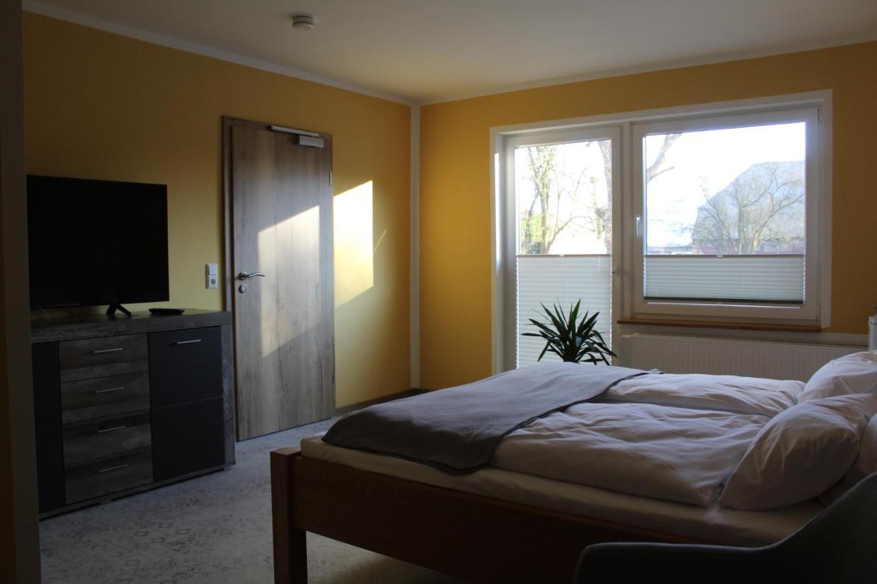 Vorsicht Hotel Deyelsdorf エクステリア 写真